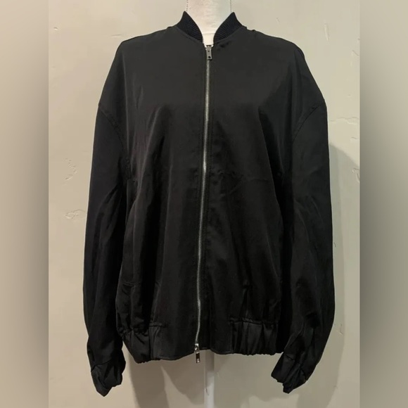 ZARA OVERSIZE WOOL BOMBER BLACK JACKET LIMITED EDITION WOMEN SIZE SMALL NWT - Picture 3 of 12